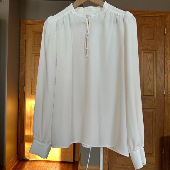 Wilfred Tops - Aritzia Wilfred Ava Blouse - Light Birch Colour